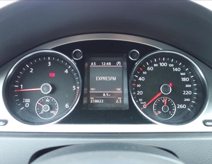 Volkswagen Passat 33