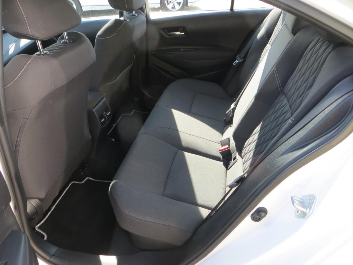 Toyota Corolla Sedan 1,8 l 72 kw