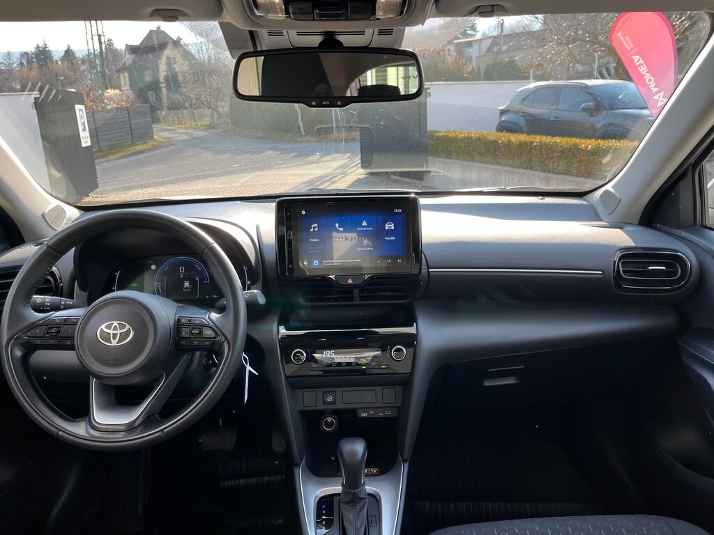 Toyota Yaris Cross SUV / Terénní 1,5 l 68 kw