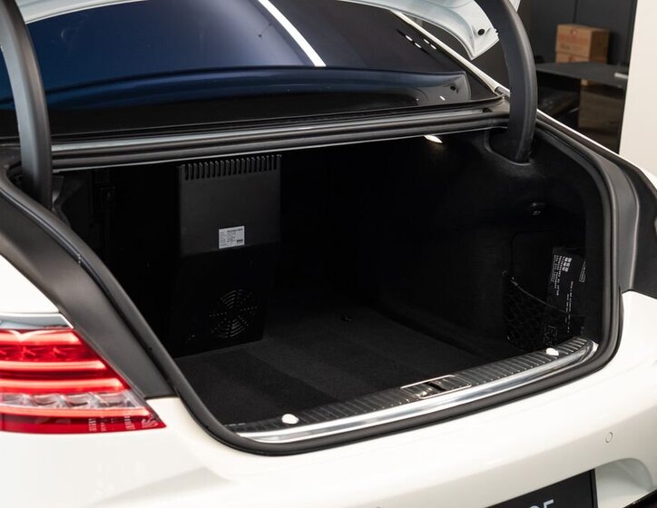 Mercedes-Benz Třídy S Kupé 4,7 l 335 kw