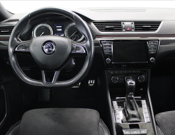 Škoda Superb Kombi 2,0 l 110 kw