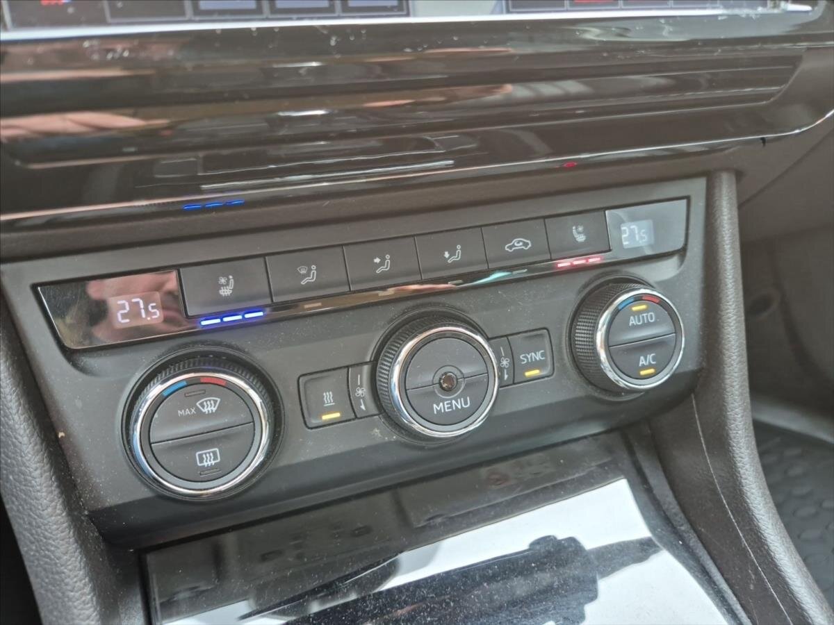 Škoda Superb Kombi 2,0 l 140 kw