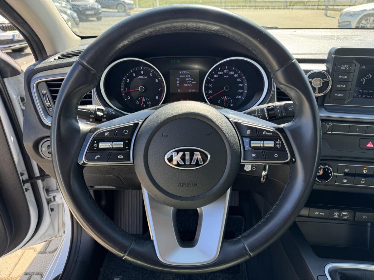 KIA Ceed Hatchback 1,4 l 73 kw