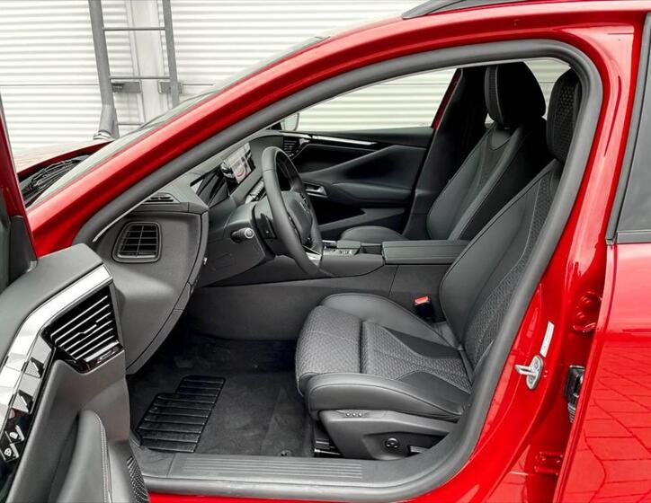 DS Automobiles DS4 10