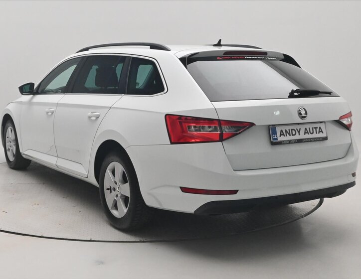 Škoda Superb Kombi 1,6 l 88 kw