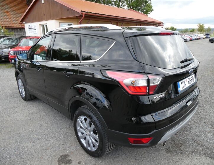 Ford Kuga 8
