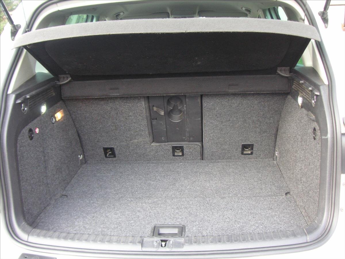 Volkswagen Tiguan Kombi 2,0 l 103 kw