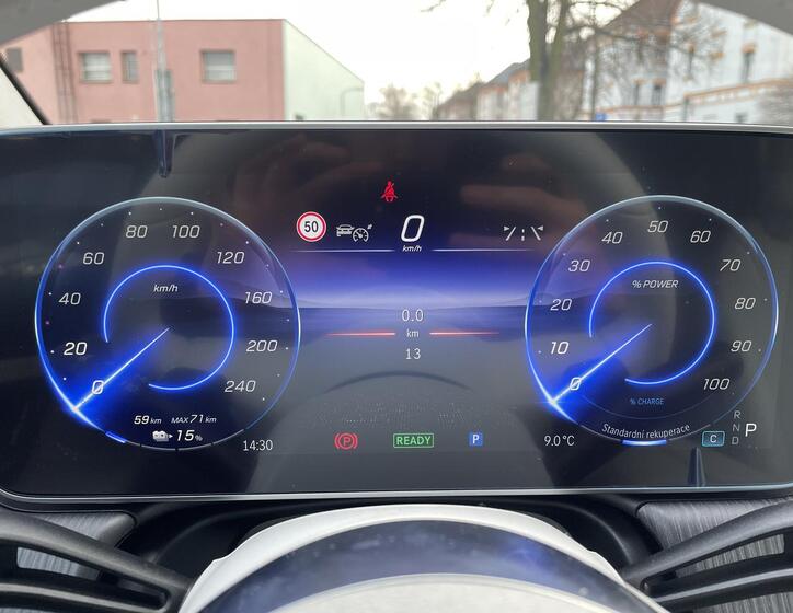 Mercedes-Benz EQE 11