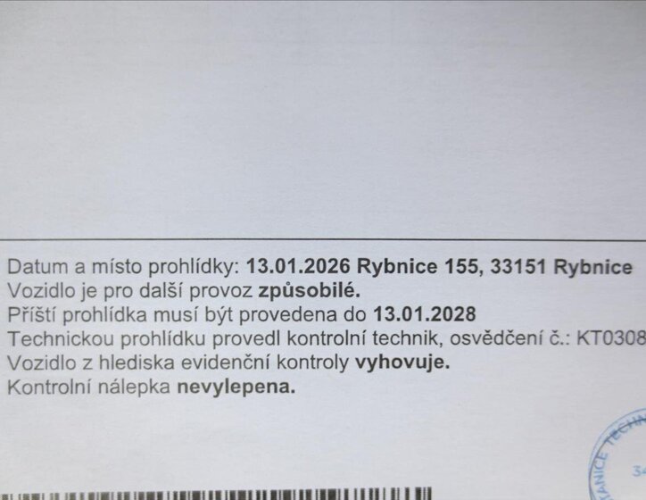 SsangYong Rodius VAN-Minibus 2,0 l 114 kw