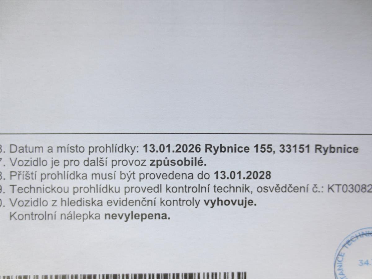 SsangYong Rodius VAN-Minibus 2,0 l 114 kw