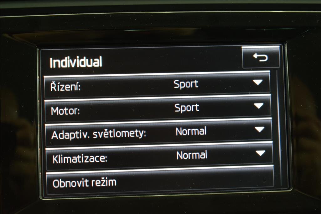 Škoda Octavia Kombi 2,0 l 110 kw