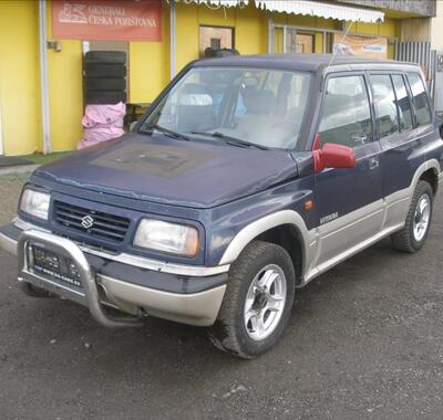 Suzuki Grand Vitara 1