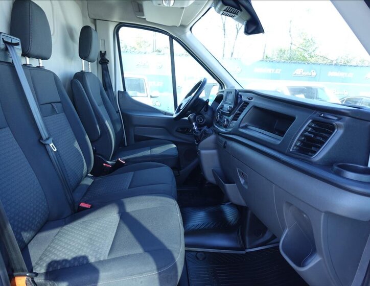 Ford Transit Ostatní 2,0 l 96 kw