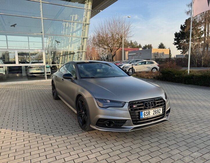 Audi S7 Hatchback 4,0 l 331 kw