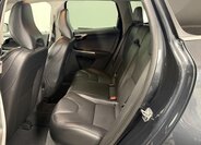 Volvo XC60 10