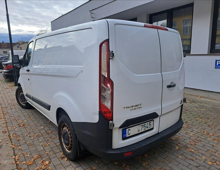 Ford Transit Custom Skříň 2,2 l 74 kw