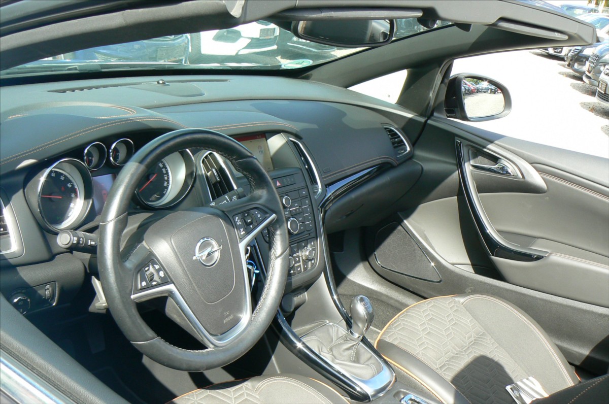 Opel Cascada
