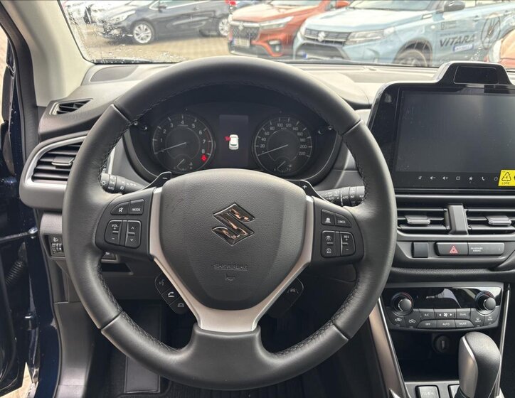 Suzuki S-Cross SUV 1,4 l 81 kw