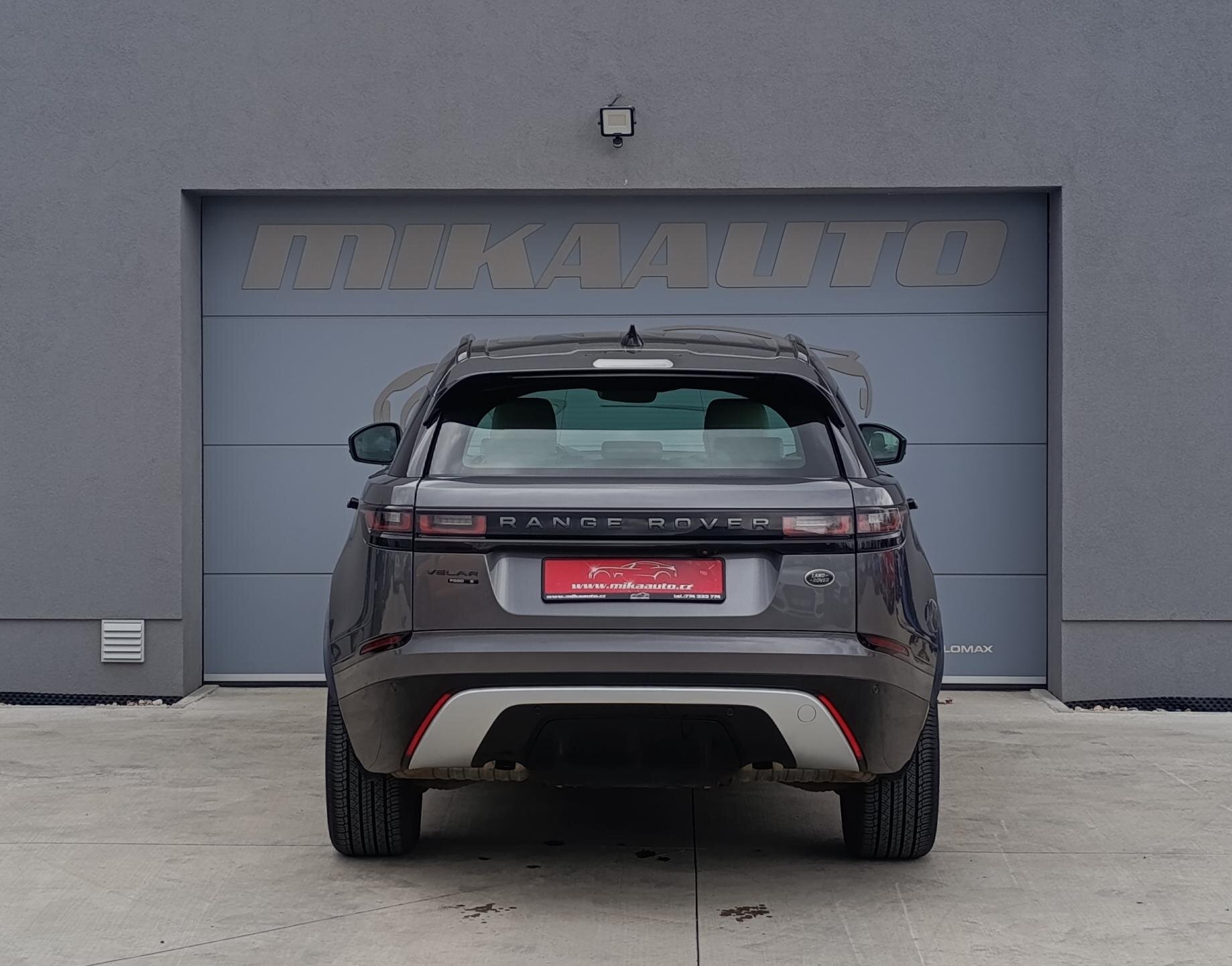 Land Rover Range Rover Velar SUV / Terénní 2,0 l 184 kw