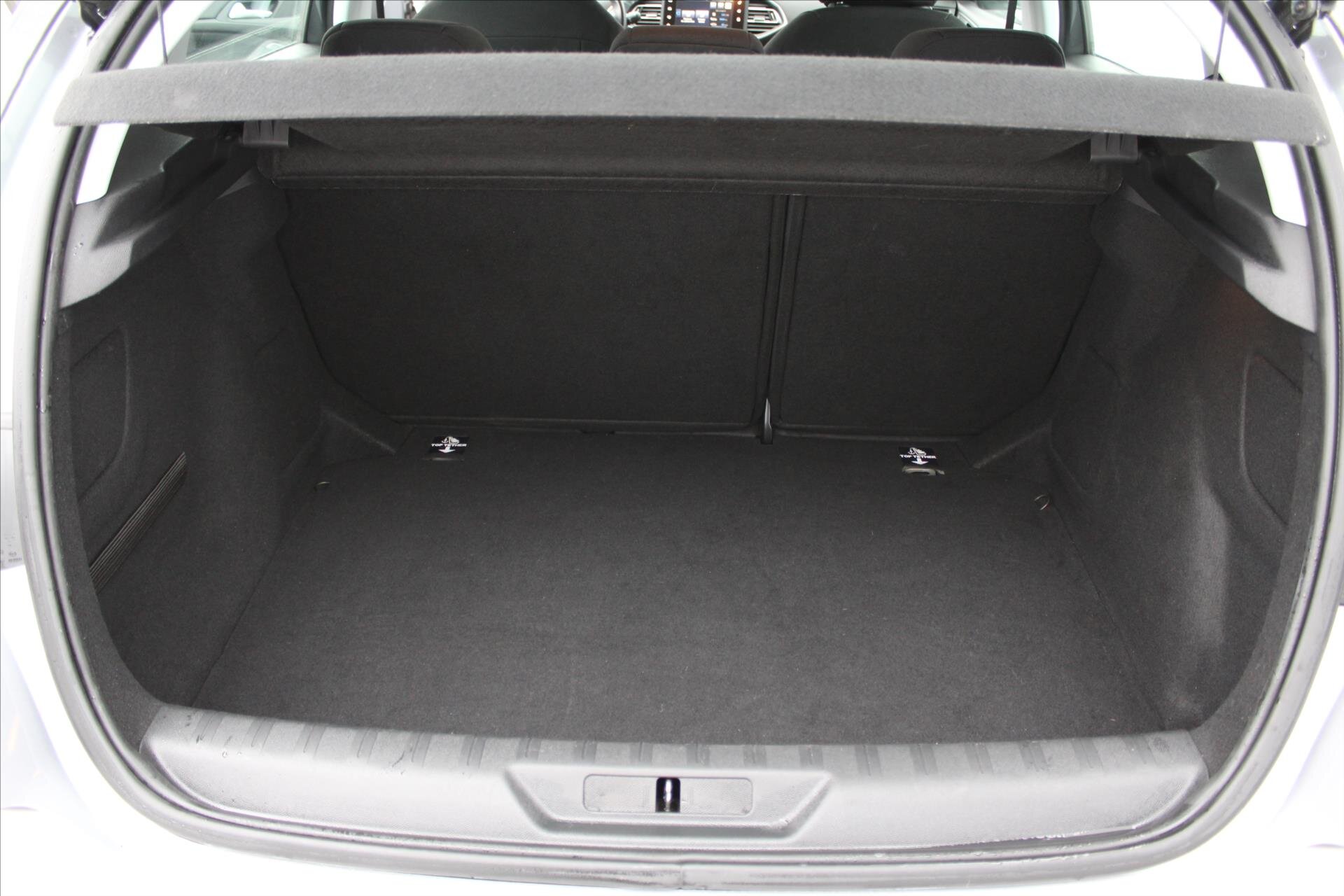 Peugeot 308 Hatchback 1,6 l 73 kw