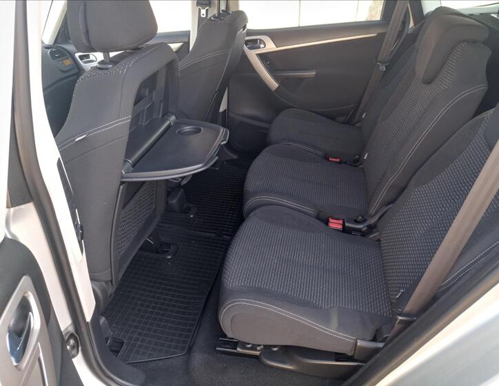 Citroën C4 Picasso 17