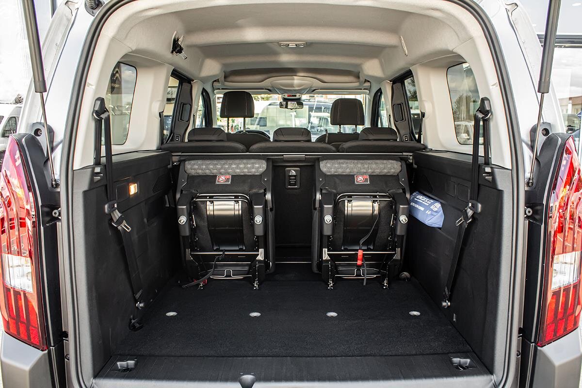 Peugeot Rifter MPV 1,5 l 96 kw