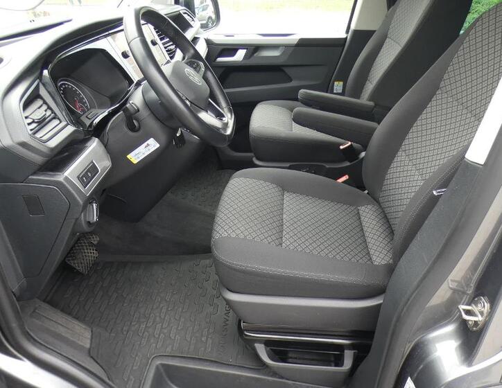 Volkswagen California 18