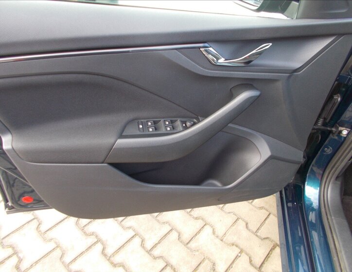 Škoda Kamiq SUV 999,0 85 kw