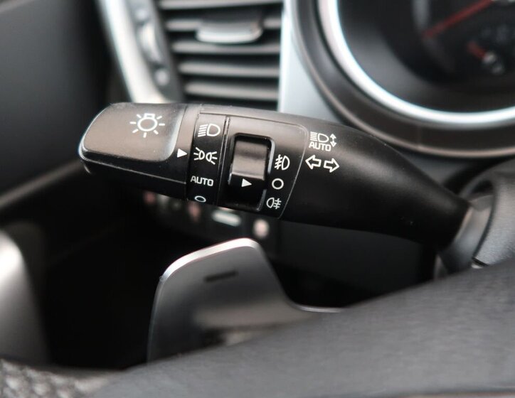 KIA Ceed Hatchback 1,4 l 103 kw