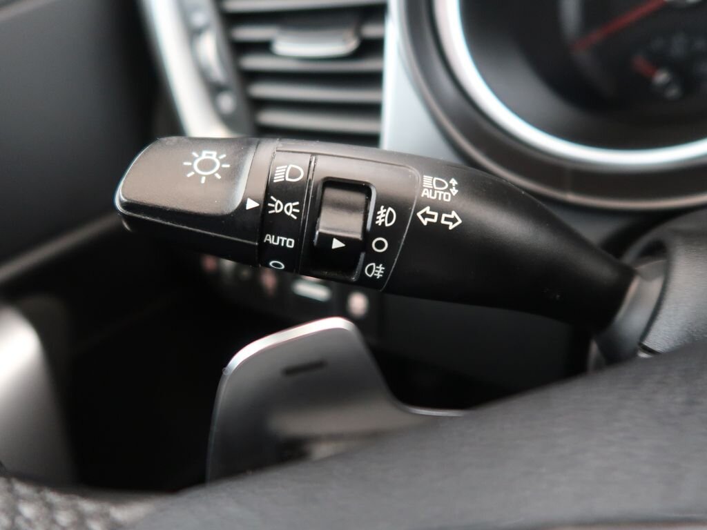 KIA Ceed Hatchback 1,4 l 103 kw