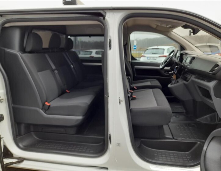 Opel Vivaro MPV 2,0 l 106 kw