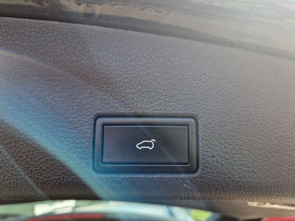 Volkswagen Sharan MPV 2,0 l 110 kw