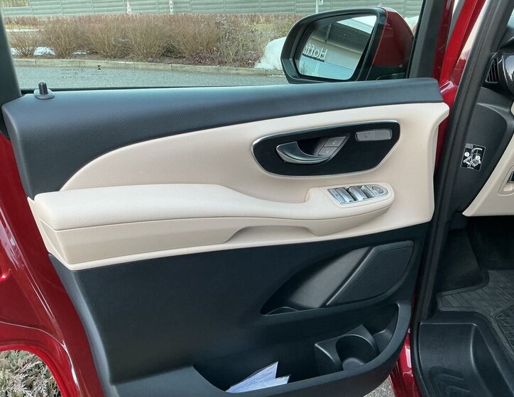 Mercedes-Benz Třídy V VAN / Minibus 2,0 l 174 kw