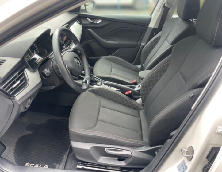 Škoda Scala 7