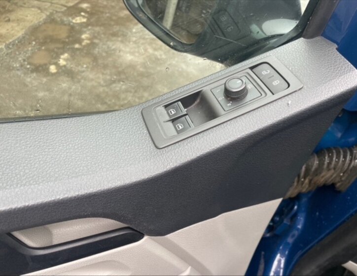 Volkswagen Transporter Skříň 2,0 l 62 kw