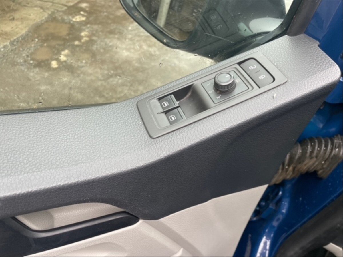 Volkswagen Transporter Skříň 2,0 l 62 kw