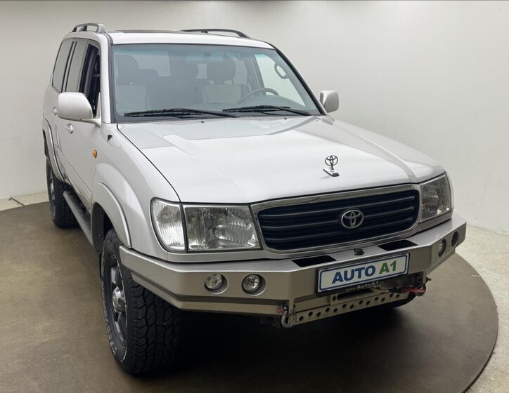 Toyota Land Cruiser SUV / Terénní 4,2 l 150 kw