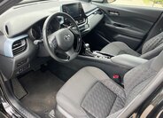 Toyota C-HR SUV / Terénní 1,8 l 72 kw
