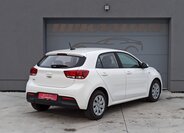 KIA Rio 5