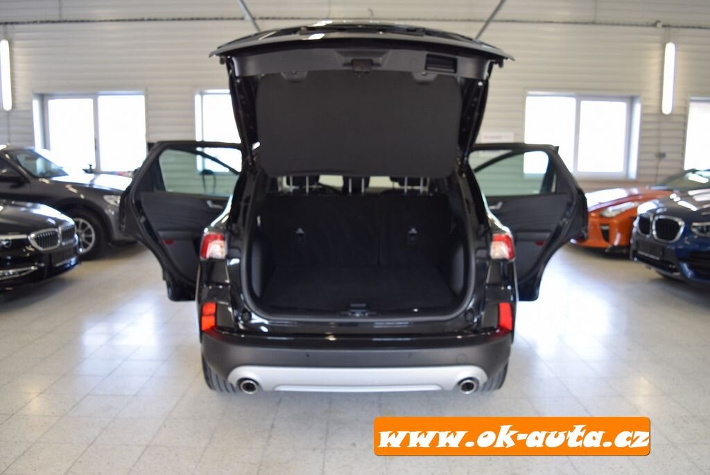 Ford Kuga SUV / Terénní 2,5 l 112 kw