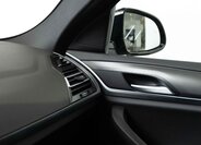 BMW X4 SUV / Terénní 2,0 l 140 kw