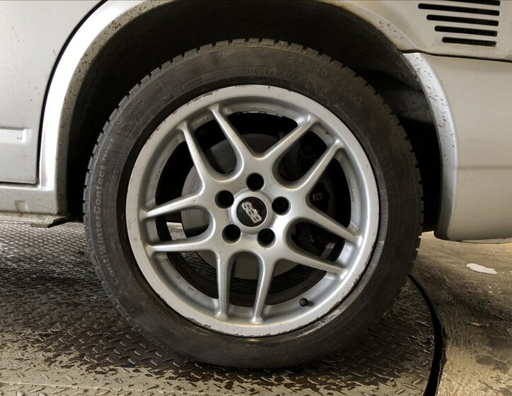 Volkswagen Caravelle 24