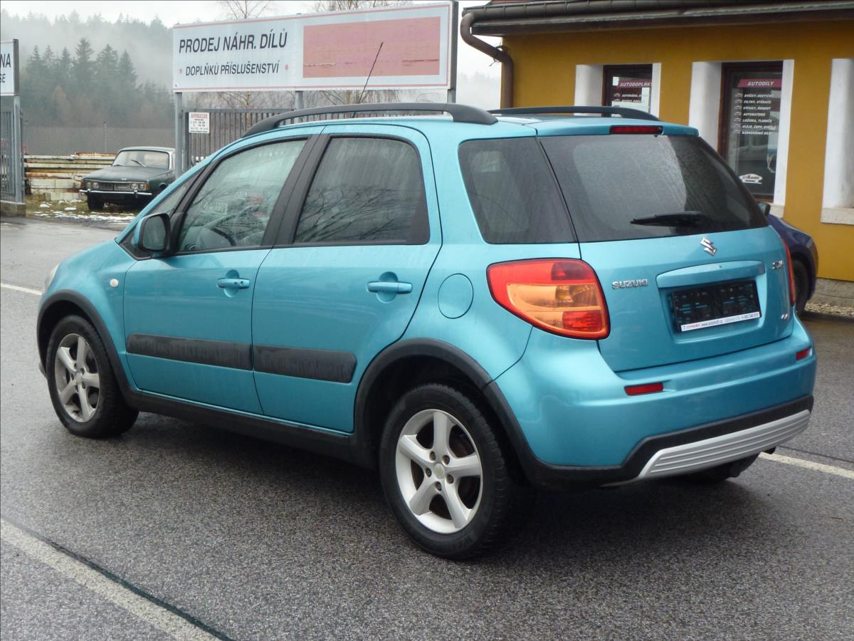Suzuki SX4