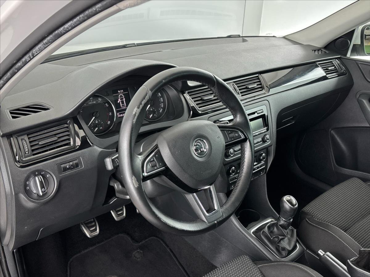 Škoda Rapid Liftback 1,2 l 63 kw