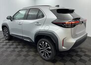 Toyota Yaris Cross 4