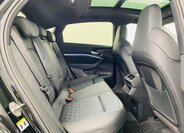 Audi e-tron SUV 0,0 370 kw