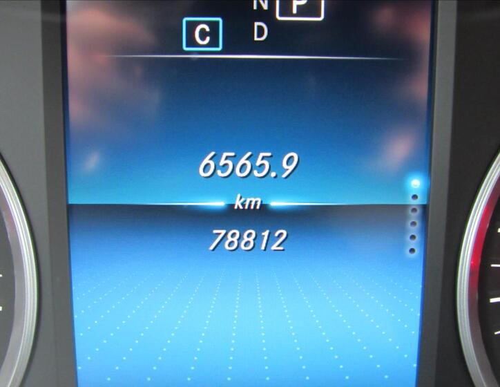 Mercedes-Benz GLC 14