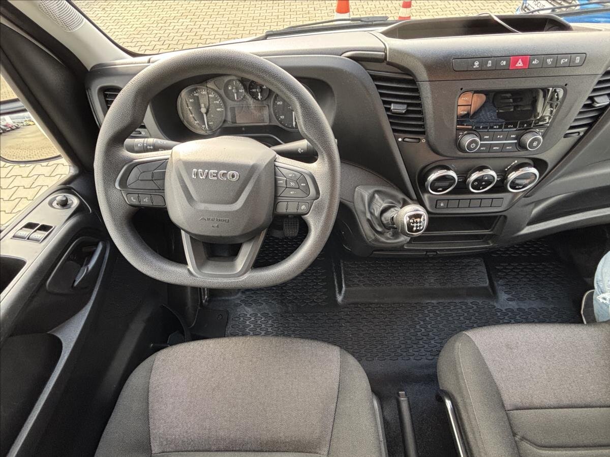 Iveco Daily Skříň 3,0 l 118 kw