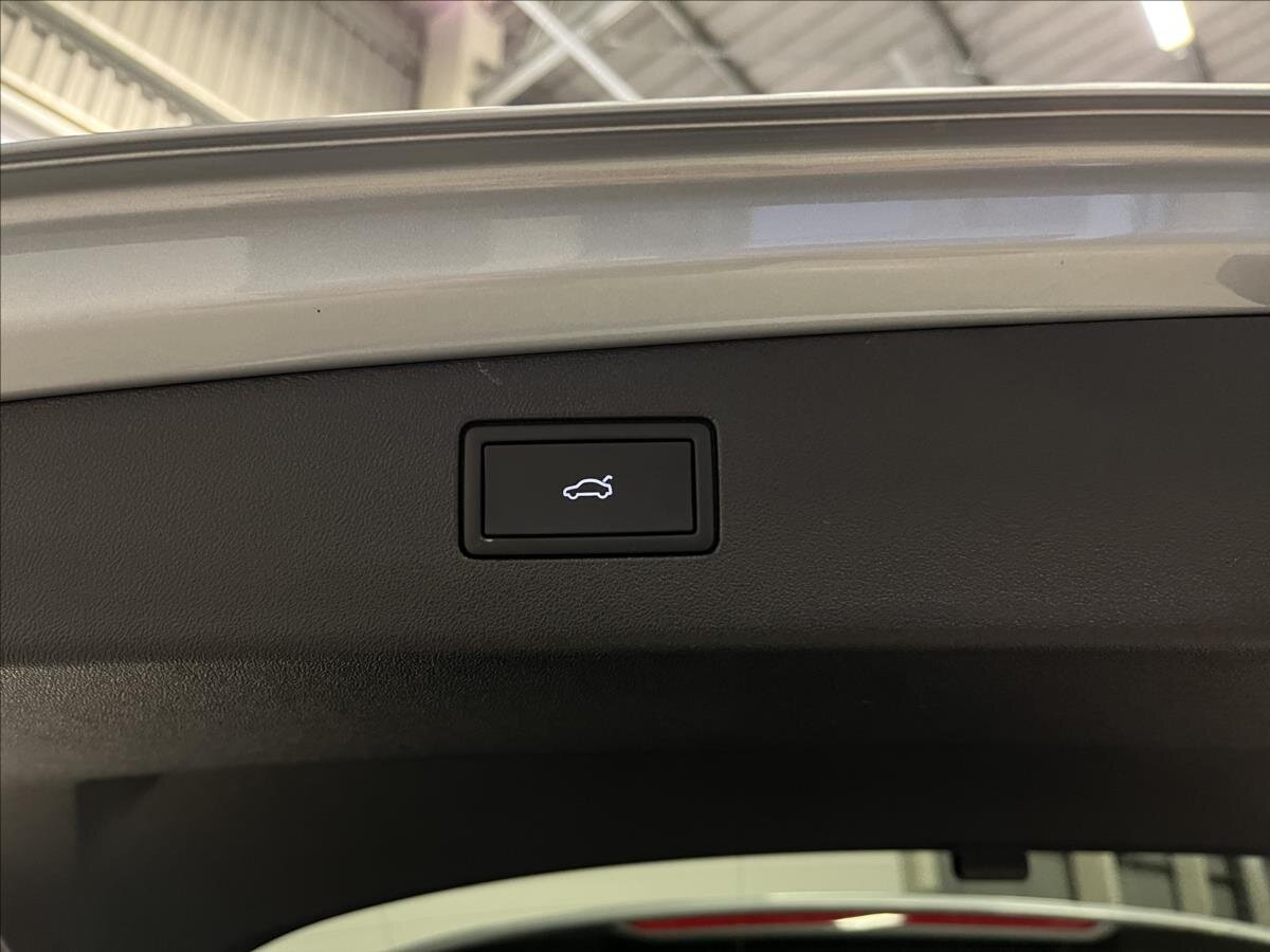 Volkswagen Tiguan SUV / Terénní 1,5 l 96 kw