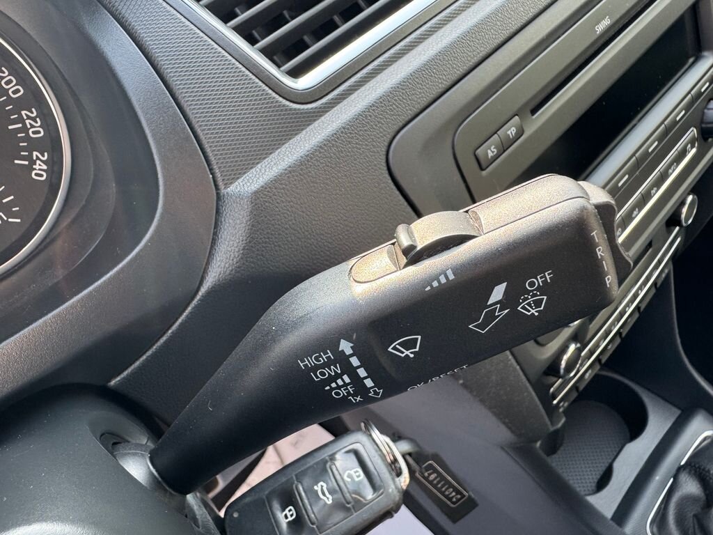 Škoda Rapid Sedan / Limuzína 1,6 l 77 kw